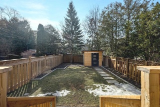 211 Deloraine Ave, Toronto Ontario