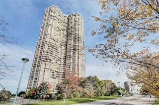 1 Palace Pier Crt, Toronto Ontario