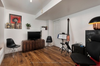 180 Walnut St S, Hamilton Ontario