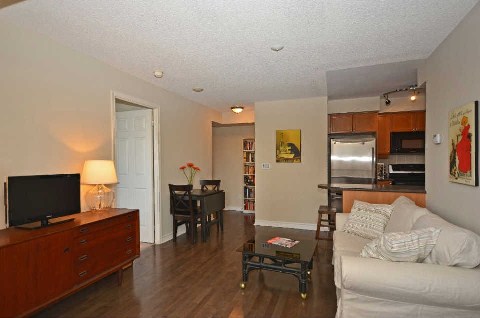 70 High Park Ave, Toronto Ontario