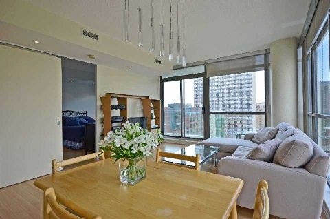 281 Mutual St, Toronto Ontario