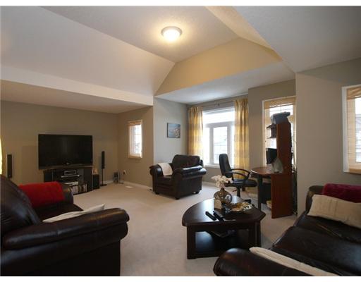 107 iron gate st, Kitchener Ontario, Canada