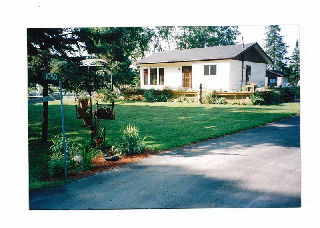 1050 SANDHILL RD, Sundridge South Lake