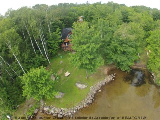 15 ASPEN LANE, Sundridge Ontario, Canada Located on Bernard Lake