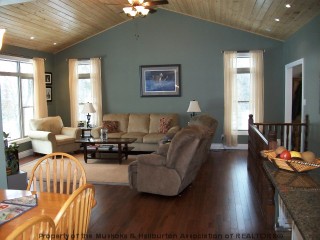2601 RIDING RANCH RD, South River Ontario, Canada