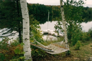 225 BROWN DR, Port Loring Caribou Lake
