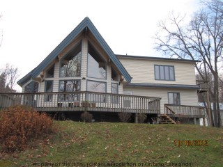 275 PINE GROVE RD, Port Loring Ontario, Canada Located on Toad Lake