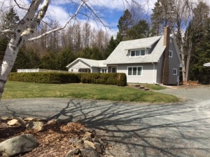 807 main street, Woodstock New Brunswick, Canada