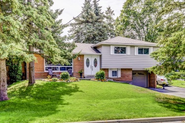 718 grace street, Newmarket Ontario, Canada