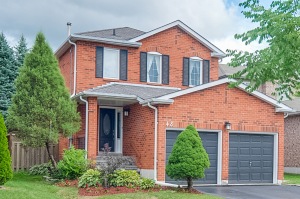 48 loraview lane, Aurora Ontario, Canada