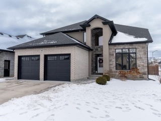 147 sandpiper drive, Sarnia Ontario, Canada