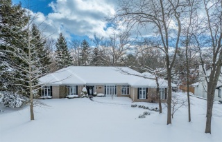 1325 hillcrest-nisbet drive, Sarnia Ontario, Canada