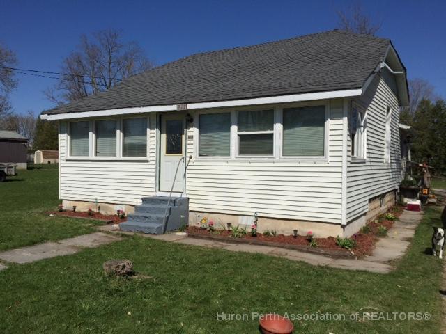217 albert st, Clinton Ontario, Canada