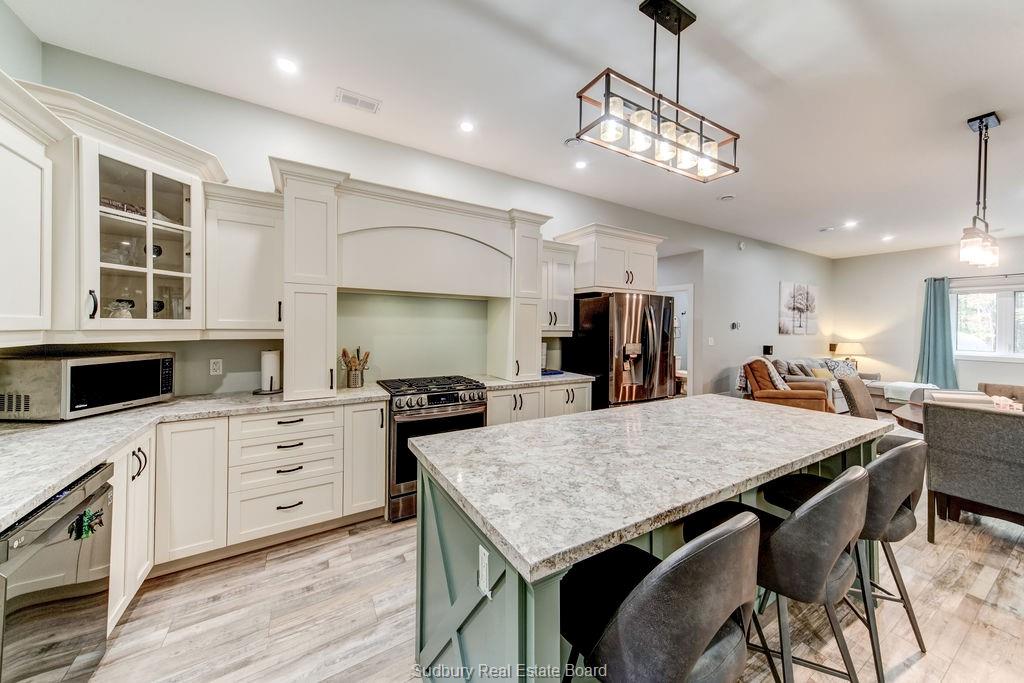 264 Lakeview Drive, Alban, Ontario (ID 2124705)