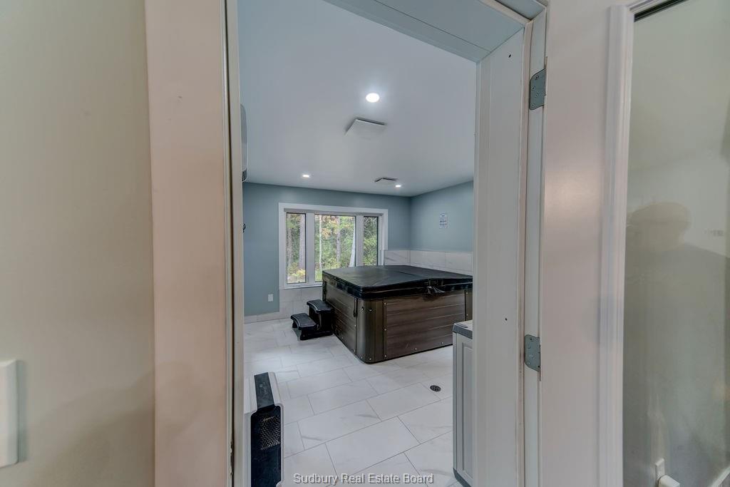 264 Lakeview Drive, Alban, Ontario (ID 2124705)