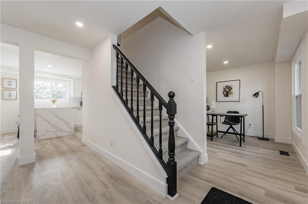 93 STEFFLER Drive, Guelph, Ontario (ID 40255162) - image 20