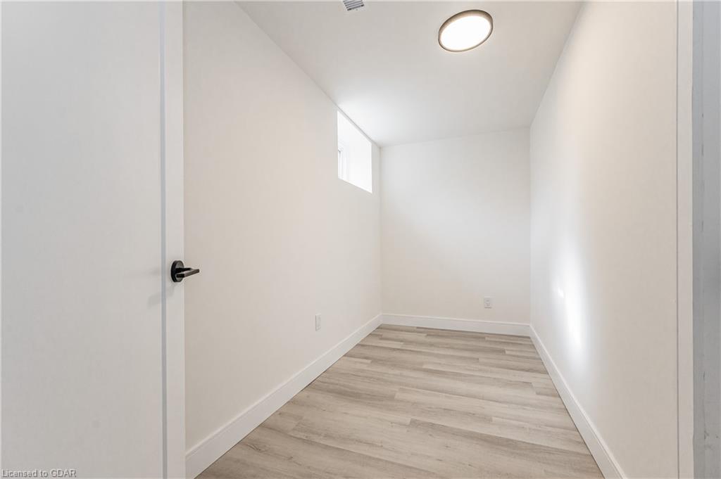 93 STEFFLER Drive, Guelph, Ontario (ID 40255162) - image 39