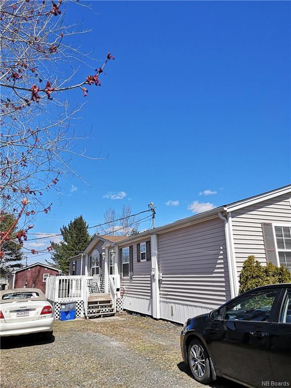 6 Leslee Drive, Lincoln, New Brunswick (ID NB043454)