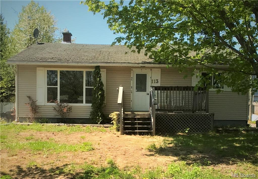 113 Edgewood Drive, Fredericton, New Brunswick (ID NB058856)