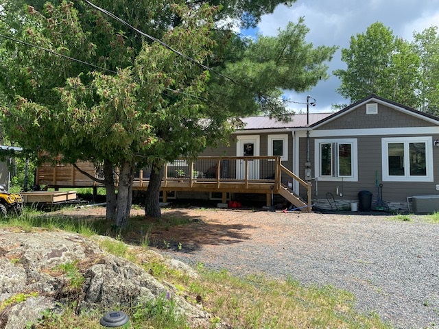 #8 Rock Lake Road, Kenora, Ontario (ID TB201452)