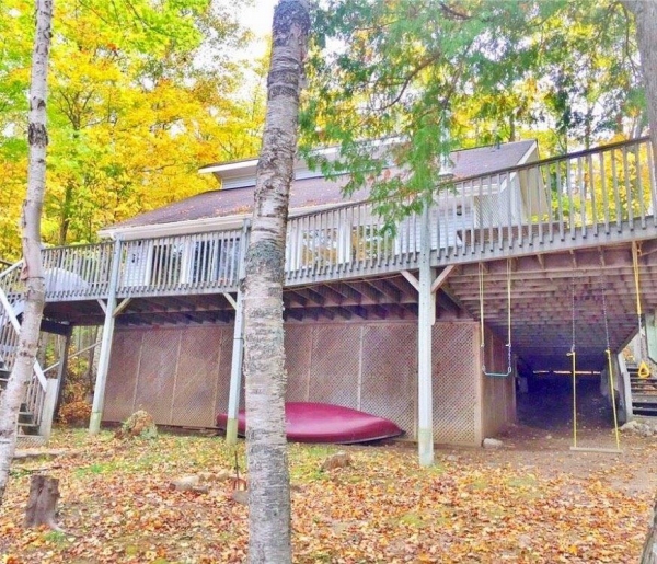 1022 PERRY LANE, Haliburton, Ontario