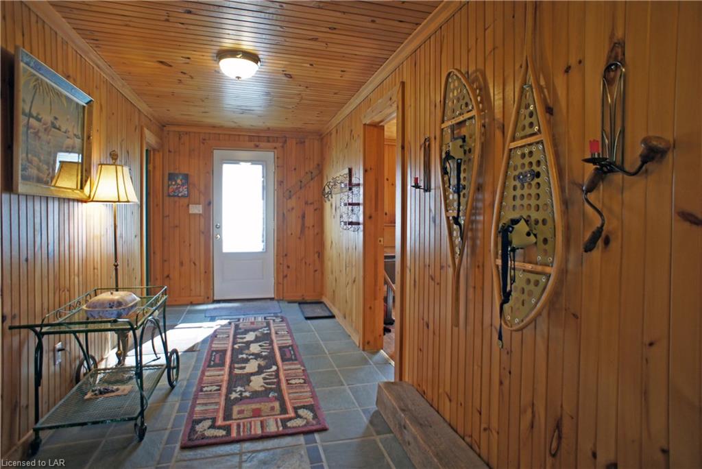 1045 GLAMORGAN Road, Highlands East, Ontario (ID 244575)