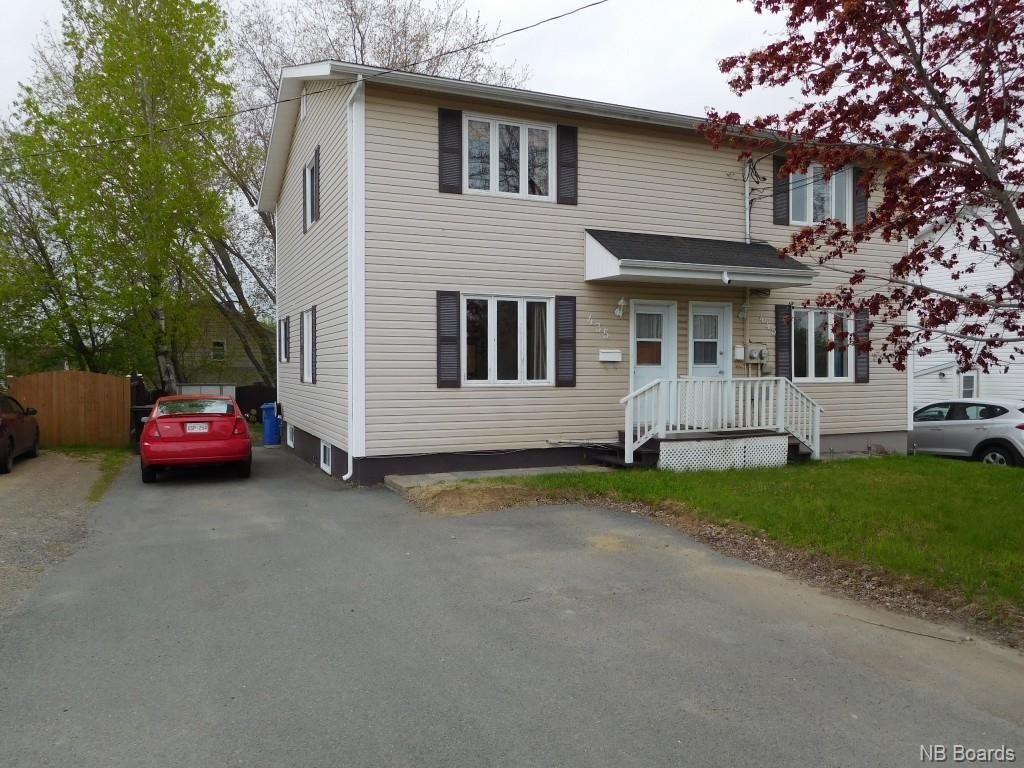 435 Chaleur, Bathurst, New Brunswick (ID NB022844)
