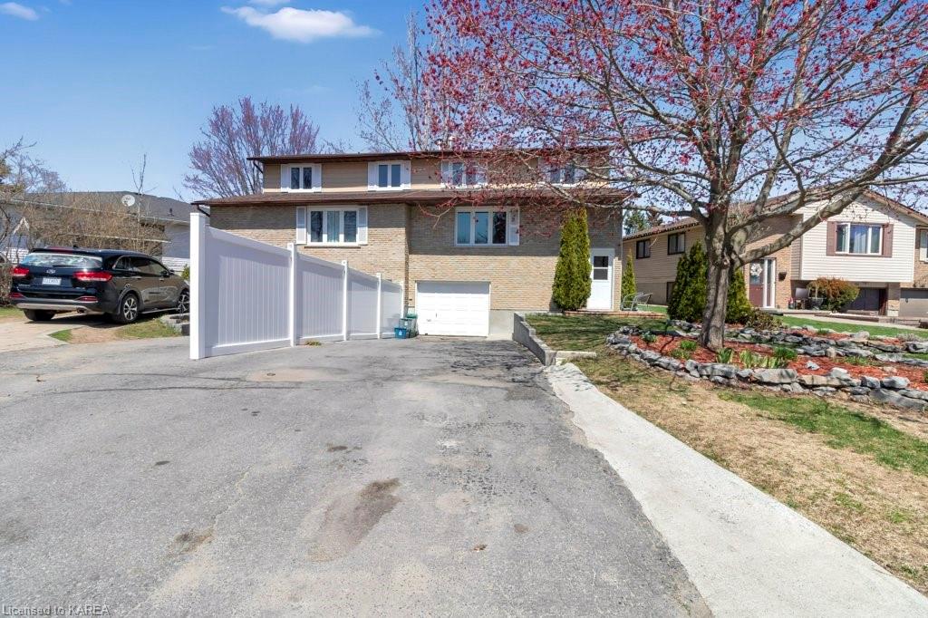 752 GROUSE Crescent, Kingston, Ontario (ID 40282352)