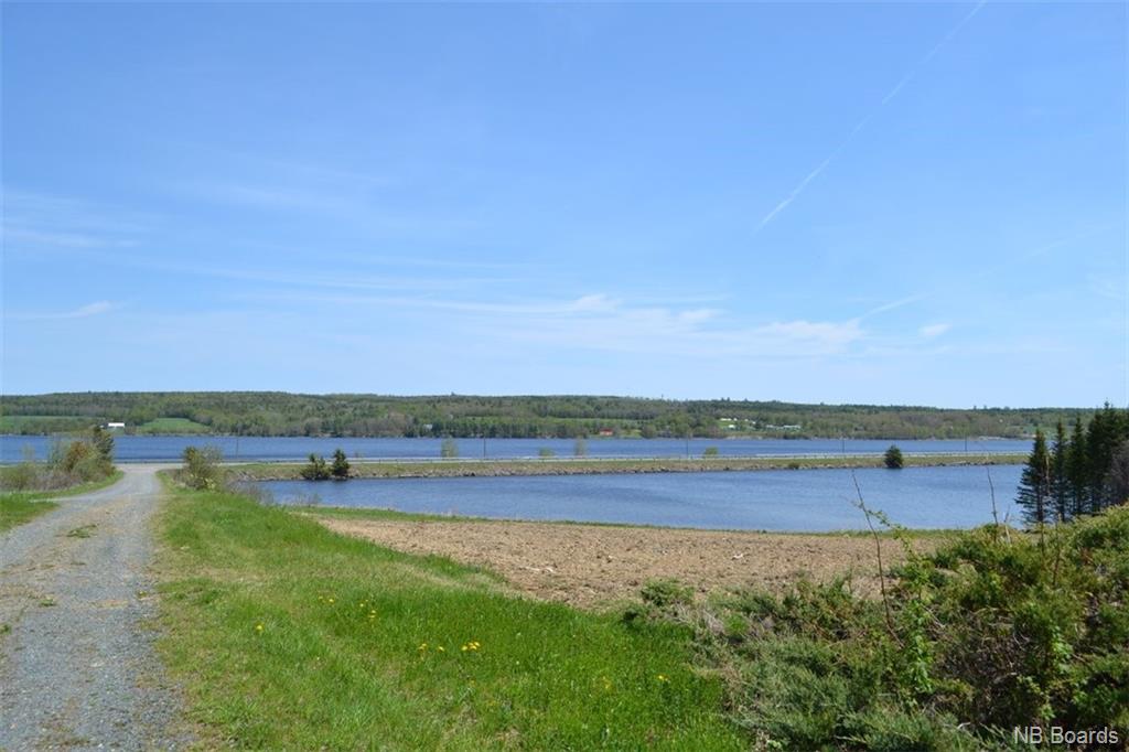 6252 102 Route, Prince William, New Brunswick (ID NB007113)