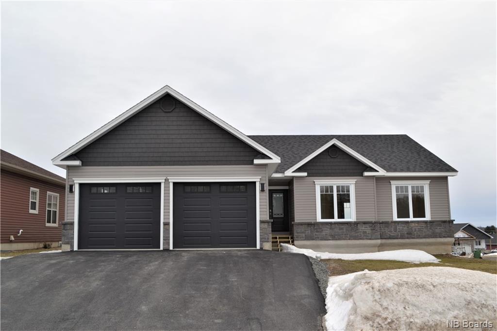 6 Harvest Court, Fredericton, New Brunswick (ID NB034736)