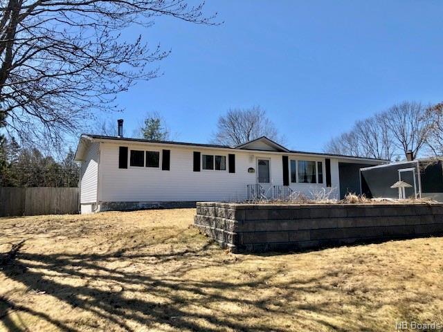 104 Phillips Drive, New Maryland, New Brunswick (ID NB042150)