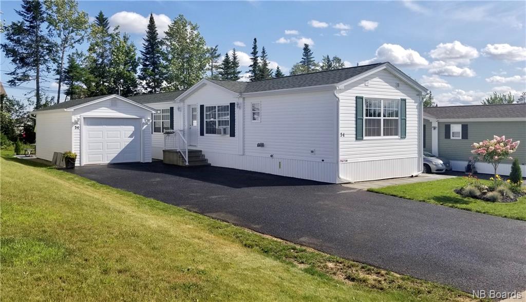34 Nason Street, Fredericton, New Brunswick (ID NB043388)