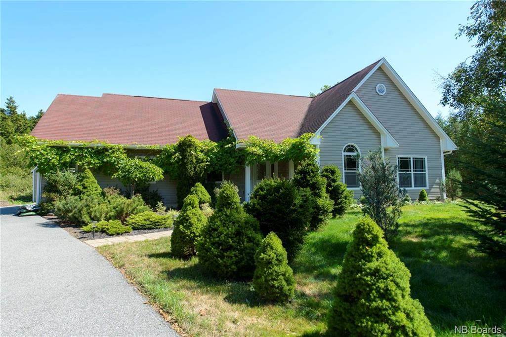 60 Maliseet Drive, Rothesay, New Brunswick (ID NB049150)