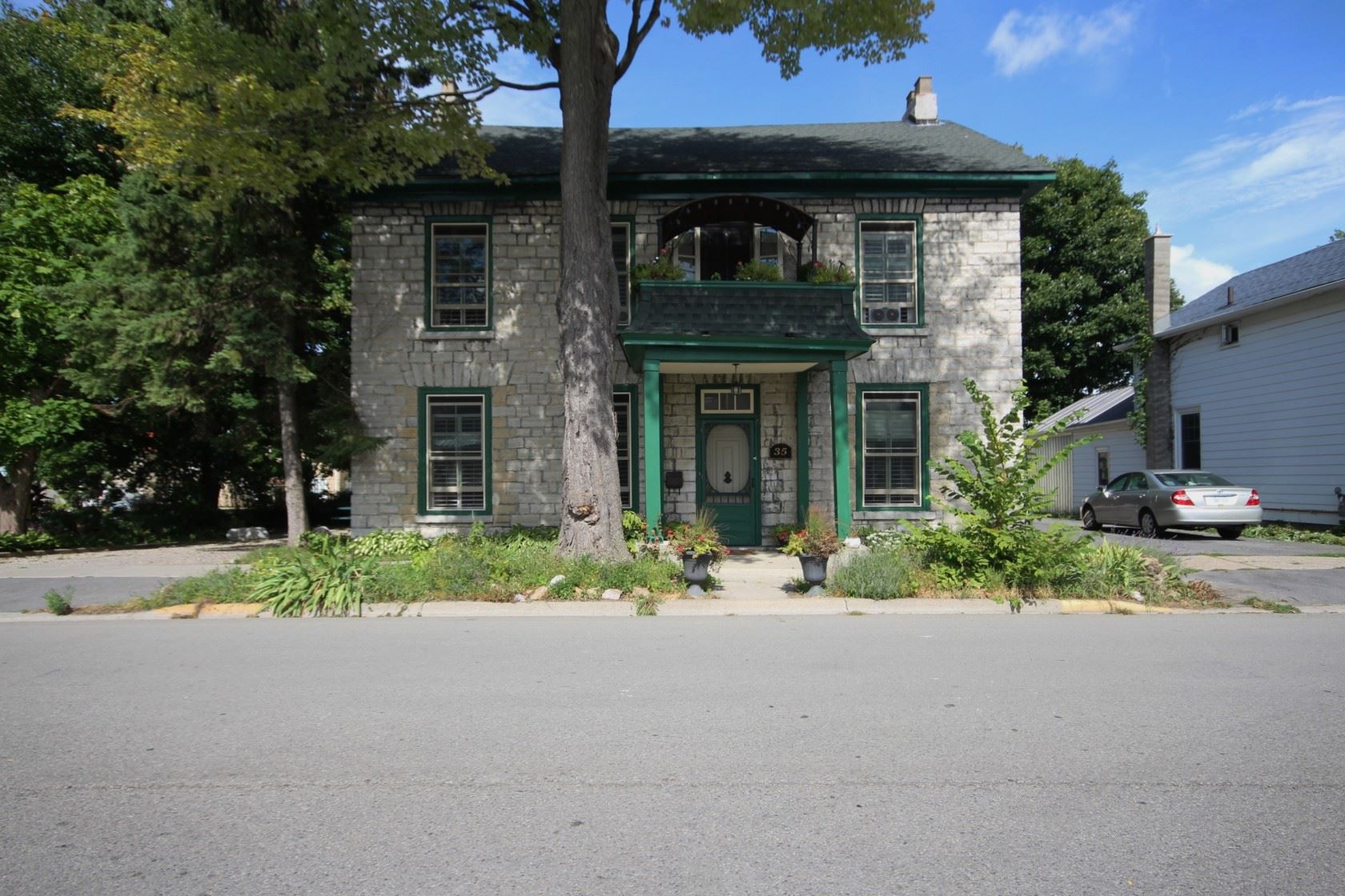 35 Main Street, Gananoque, Ontario (ID K20000274)