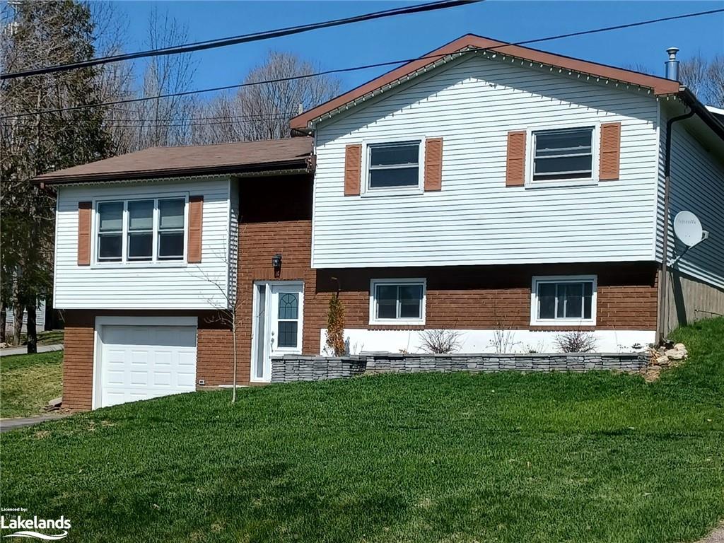 1 SHAW Crescent, Huntsville, Ontario (ID 40257205)
