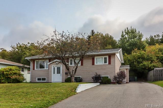 144 Mountain View Drive, Saint John, New Brunswick (ID NB049655)