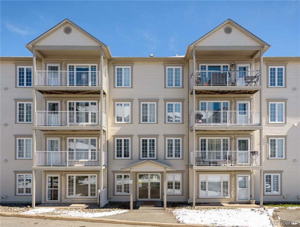 35 Lian Street Unit# 3, Fredericton, New Brunswick (ID NB043268)