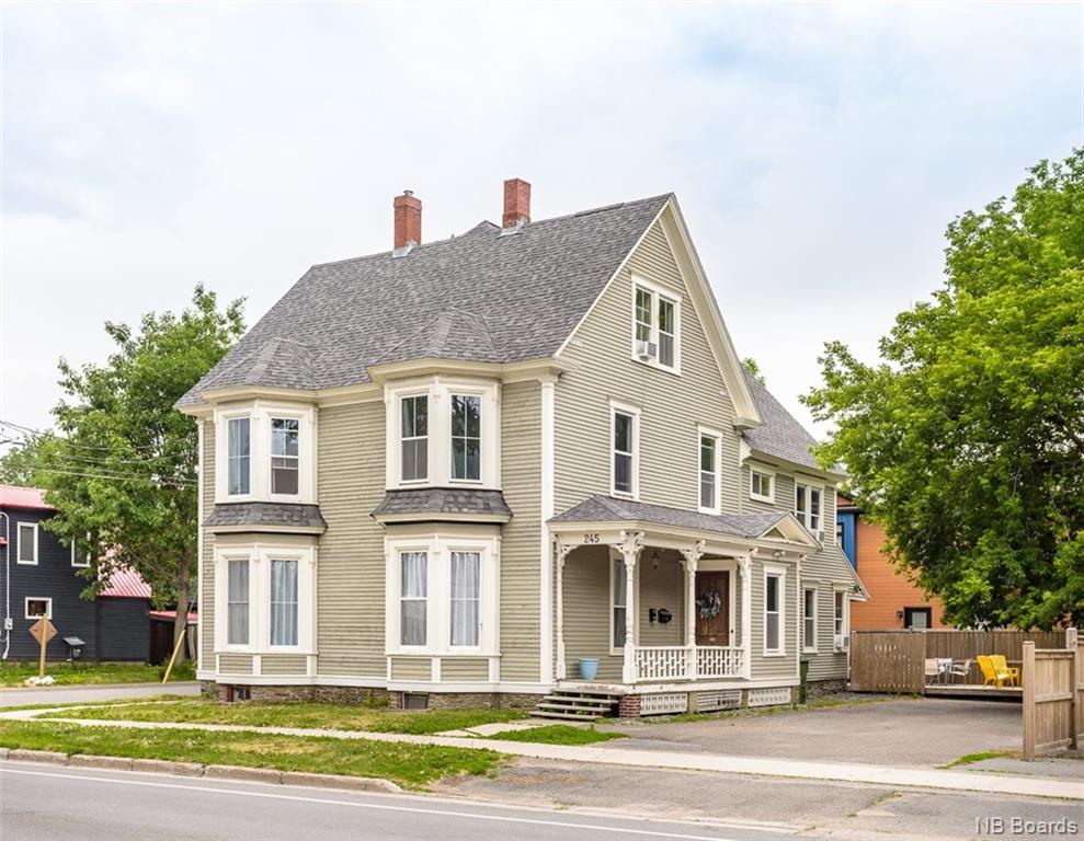 245 York Street, Fredericton, New Brunswick (ID NB045117)