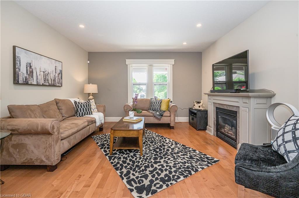 174 ALICE Street, Guelph, Ontario (ID 40132317) - image 10