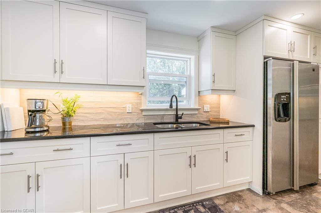 174 ALICE Street, Guelph, Ontario (ID 40132317) - image 19