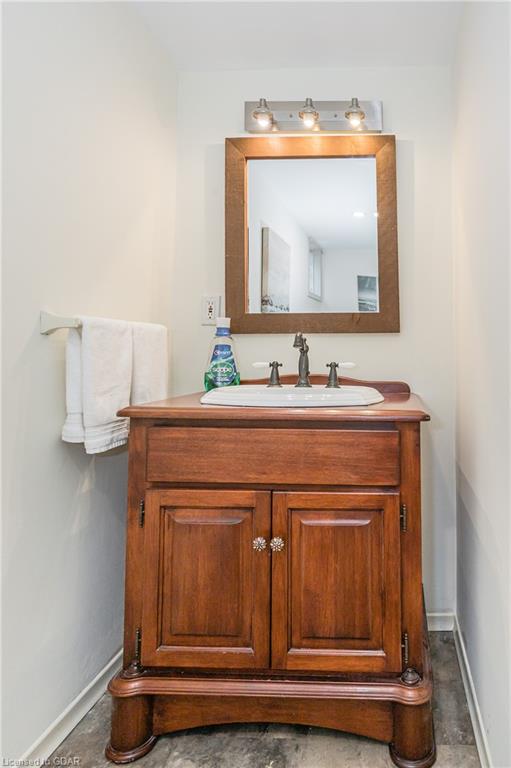 174 ALICE Street, Guelph, Ontario (ID 40132317) - image 20