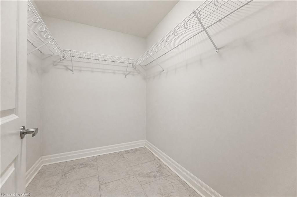 150 WELLINGTON Street E Unit# 1304, Guelph, Ontario (ID 40251522) - image 6