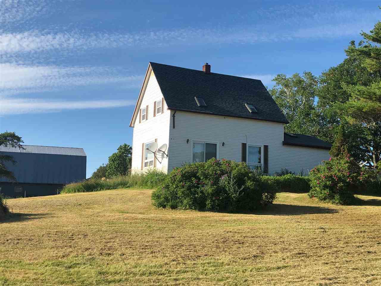 1716 MacDonald Road (ID 201910870)