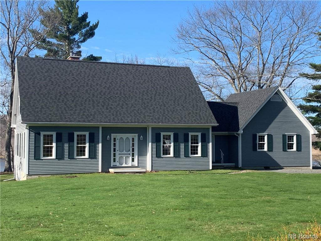 1079 Route 105, Douglas, New Brunswick (ID NB054156)