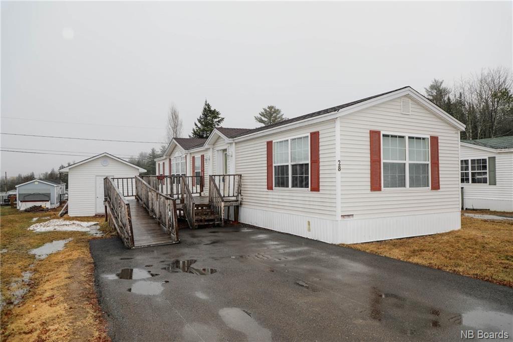 28 Hill Street, Lincoln, New Brunswick (ID NB055492)