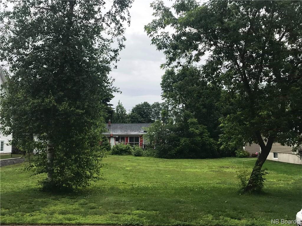 331 Jewett Street, Fredericton, New Brunswick (ID NB028007)