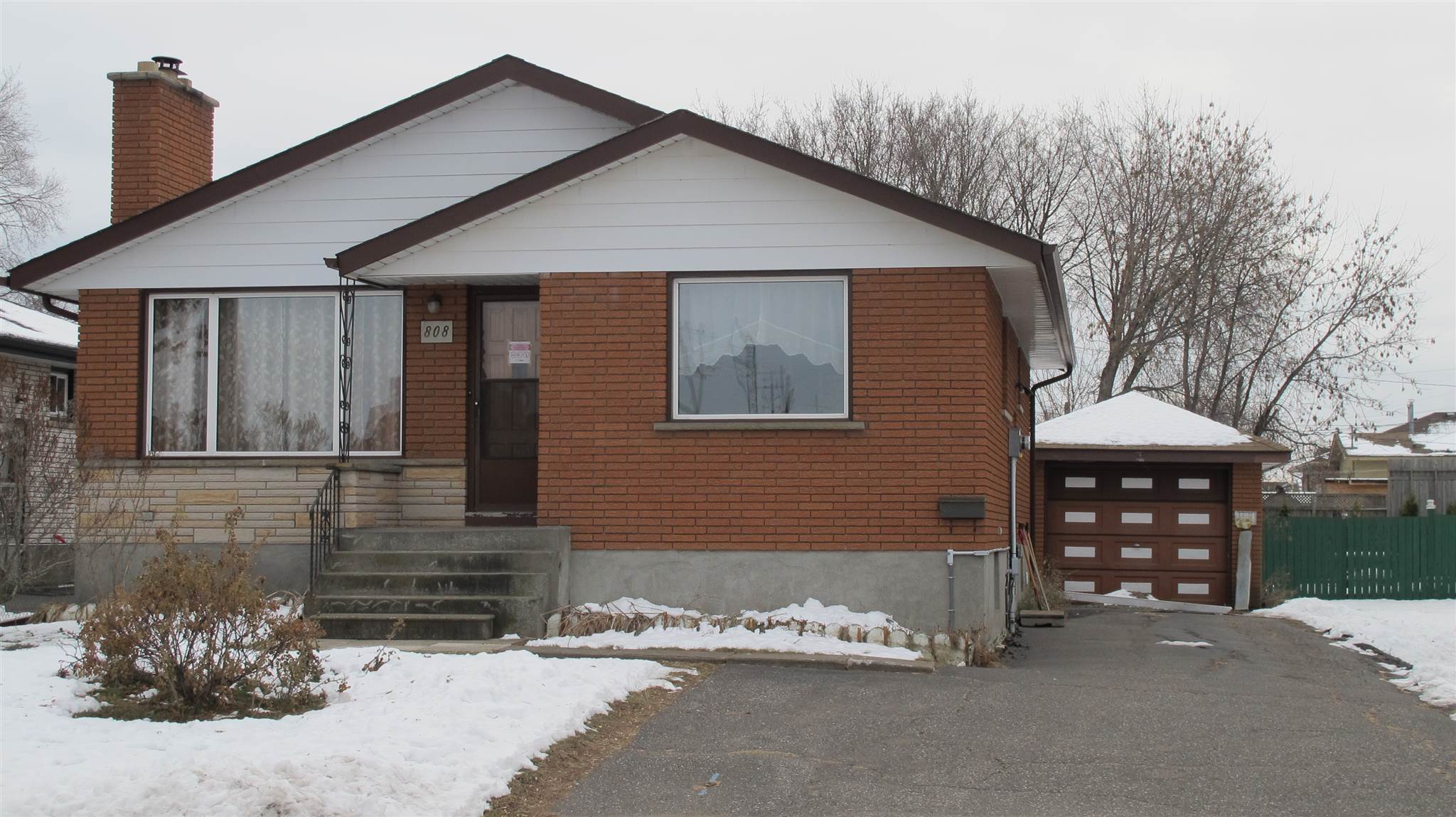 808 Atlantic Avenue, Thunder Bay, Ontario (ID TB193824)
