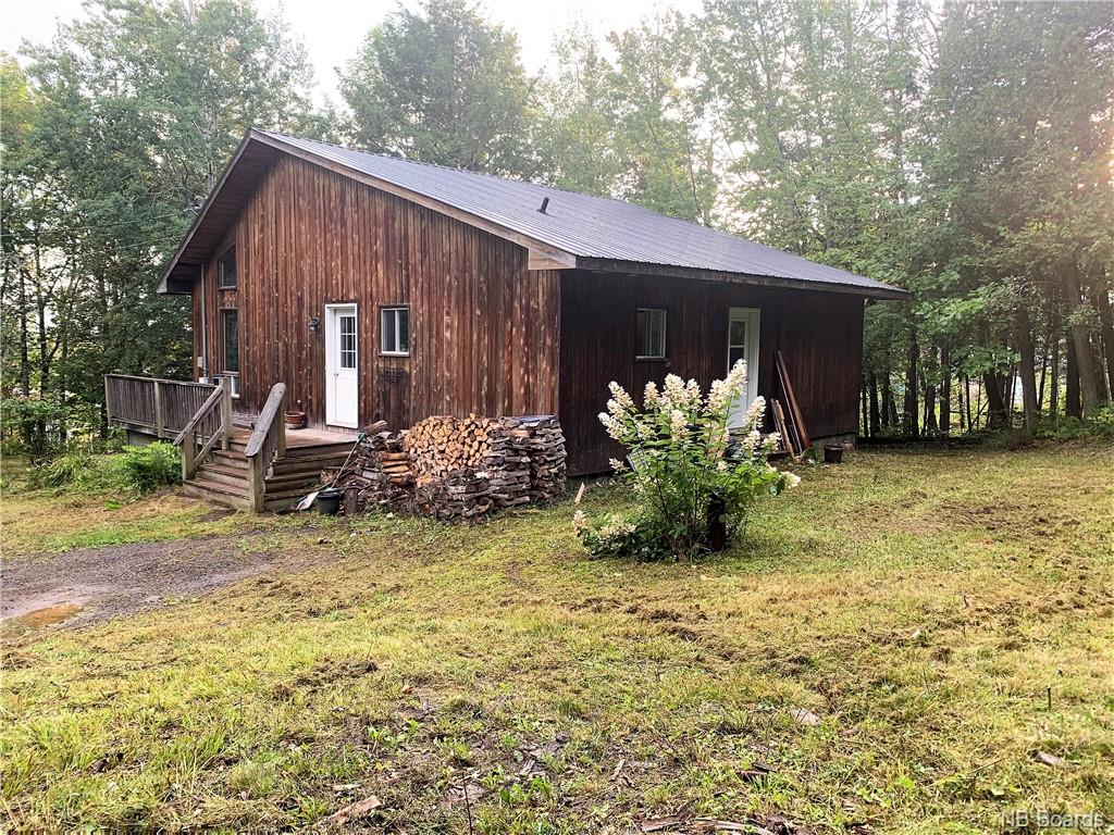716 Royal Road, Fredericton, New Brunswick (ID NB063379)