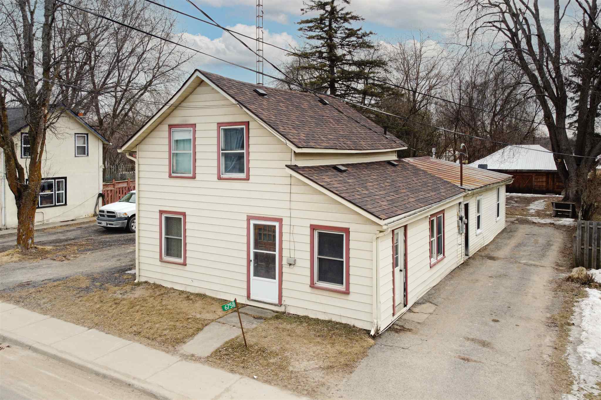 6758 Highway 38, Verona, Ontario (ID K21001446)
