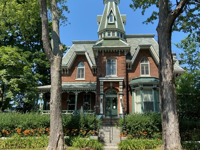 24 Sydenham Street, Kingston, Ontario (ID K21000053)
